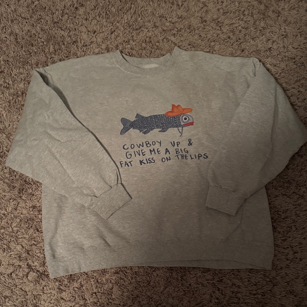 Gray Sweatshirt with Fish Graphic